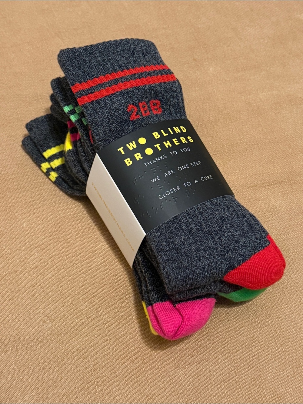 Two Blind Brothers Charcoal Calf Socks with Colorful Toes (4-Pack)